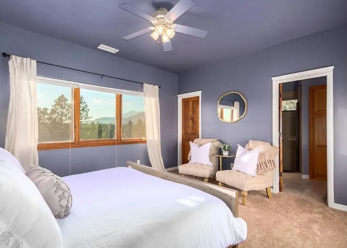 Alpine Estate 5 Showers 3 Fireplace Hot Tub Mtn View Holiday home *
