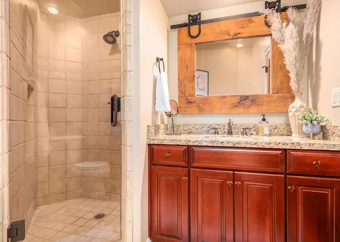 Alpine Estate 5 Showers 3 Fireplace Hot Tub Mtn View