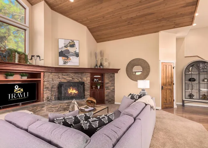 Alpine Estate 5 Showers 3 Fireplace Hot Tub Mtn View * Flagstaff